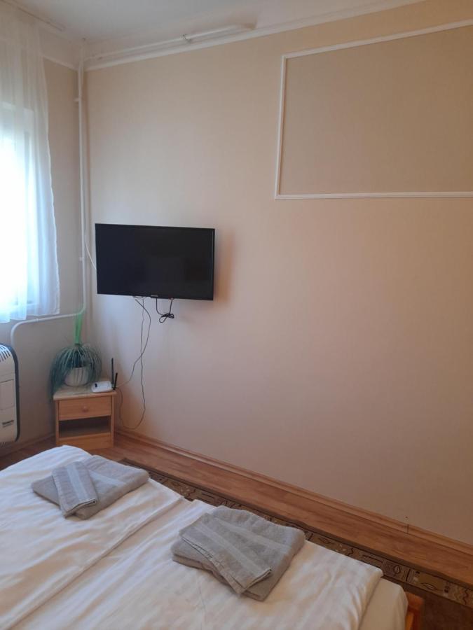 Thermal Apartman Tiszafuered Екстер'єр фото