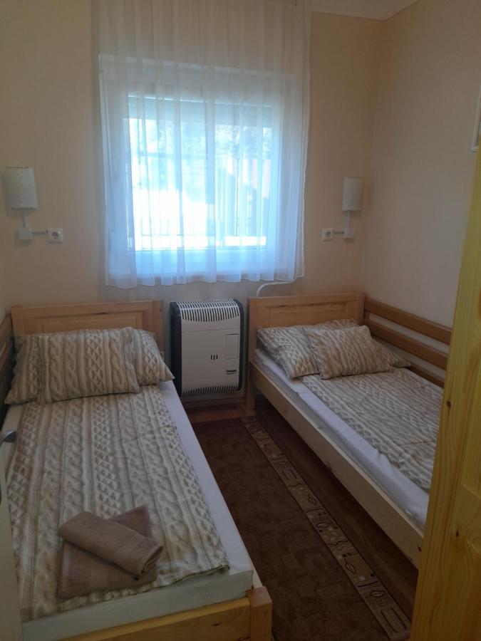 Thermal Apartman Tiszafuered Екстер'єр фото